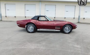 Chevrolet-Corvette-Cabriolet-1968-3