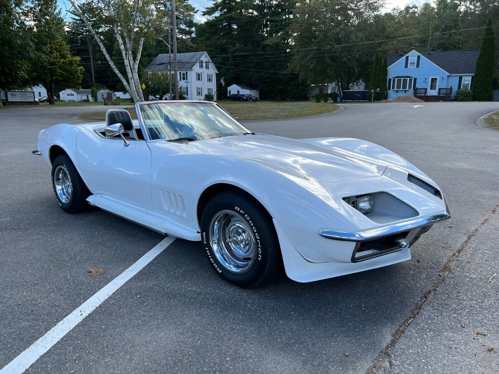 Chevrolet-Corvette-Cabriolet-1968-3