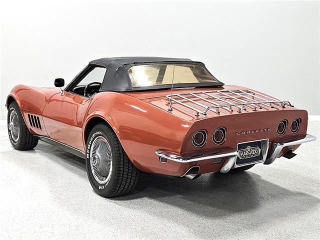 Chevrolet-Corvette-Cabriolet-1968-3