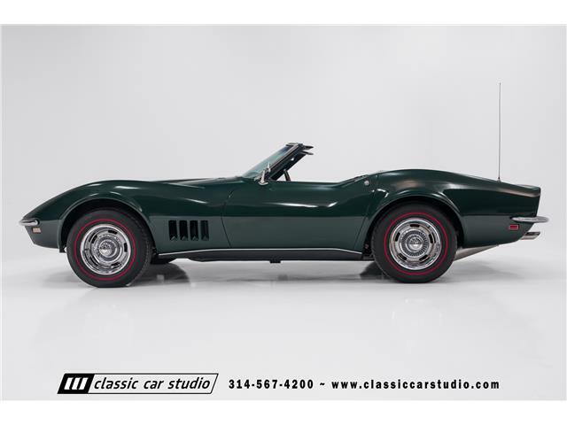 Chevrolet-Corvette-Cabriolet-1968-32