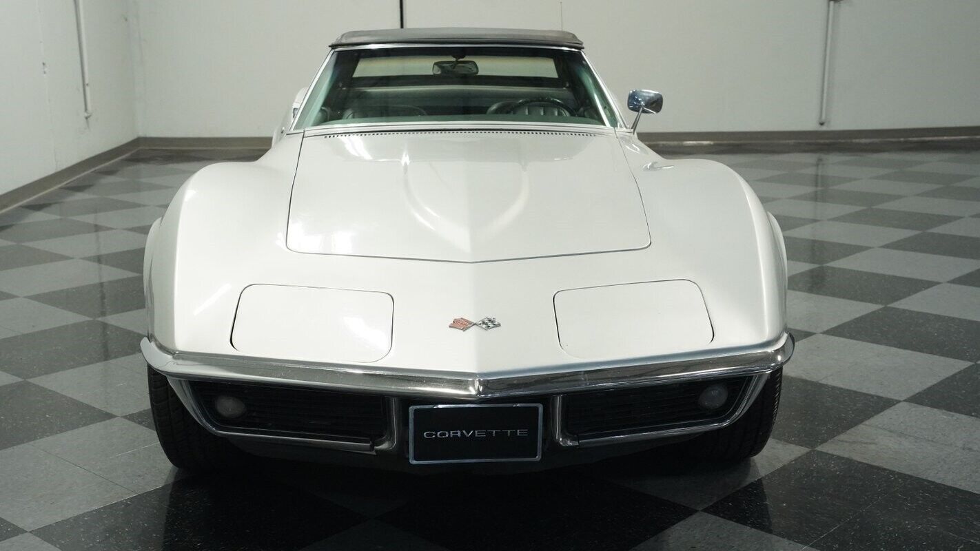 Chevrolet-Corvette-Cabriolet-1969-15