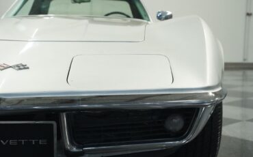 Chevrolet-Corvette-Cabriolet-1969-18