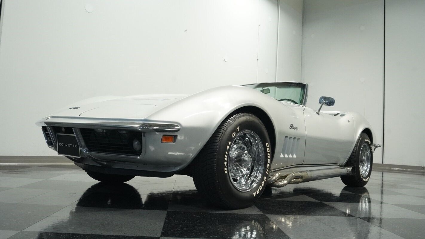 Chevrolet-Corvette-Cabriolet-1969-19