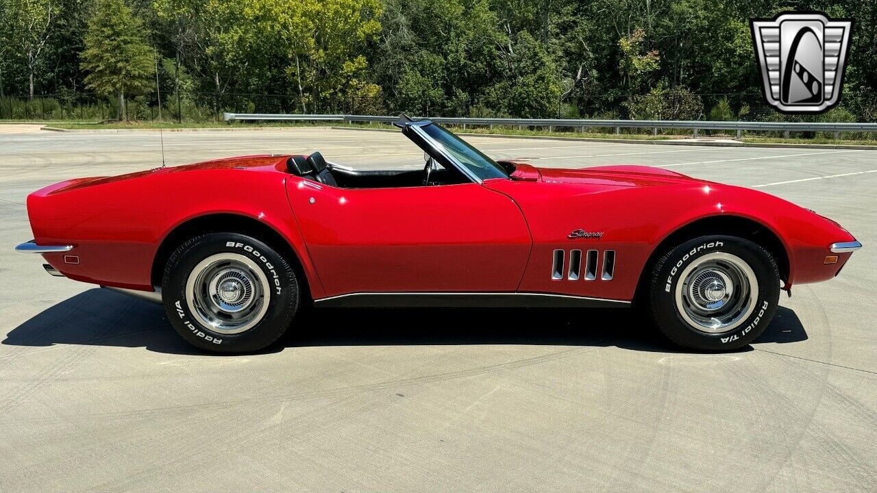 Chevrolet-Corvette-Cabriolet-1969-5