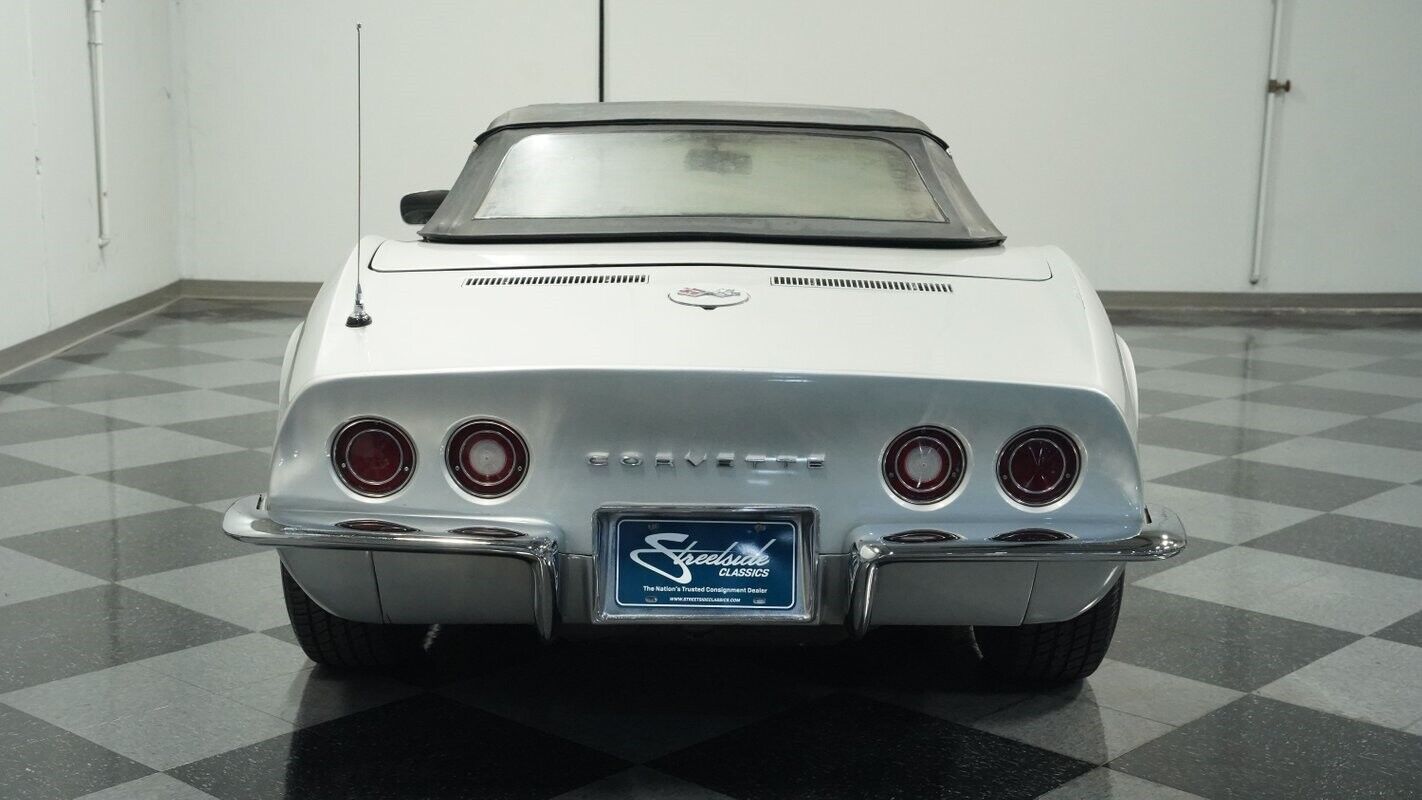 Chevrolet-Corvette-Cabriolet-1969-9