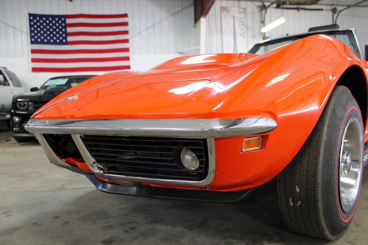 Chevrolet-Corvette-Cabriolet-1969-9