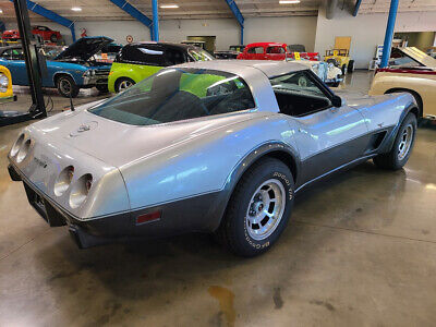 Chevrolet-Corvette-Cabriolet-1978-3