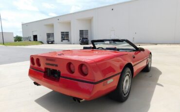 Chevrolet-Corvette-Cabriolet-1986-10