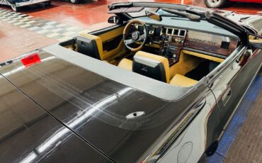 Chevrolet-Corvette-Cabriolet-1986-17