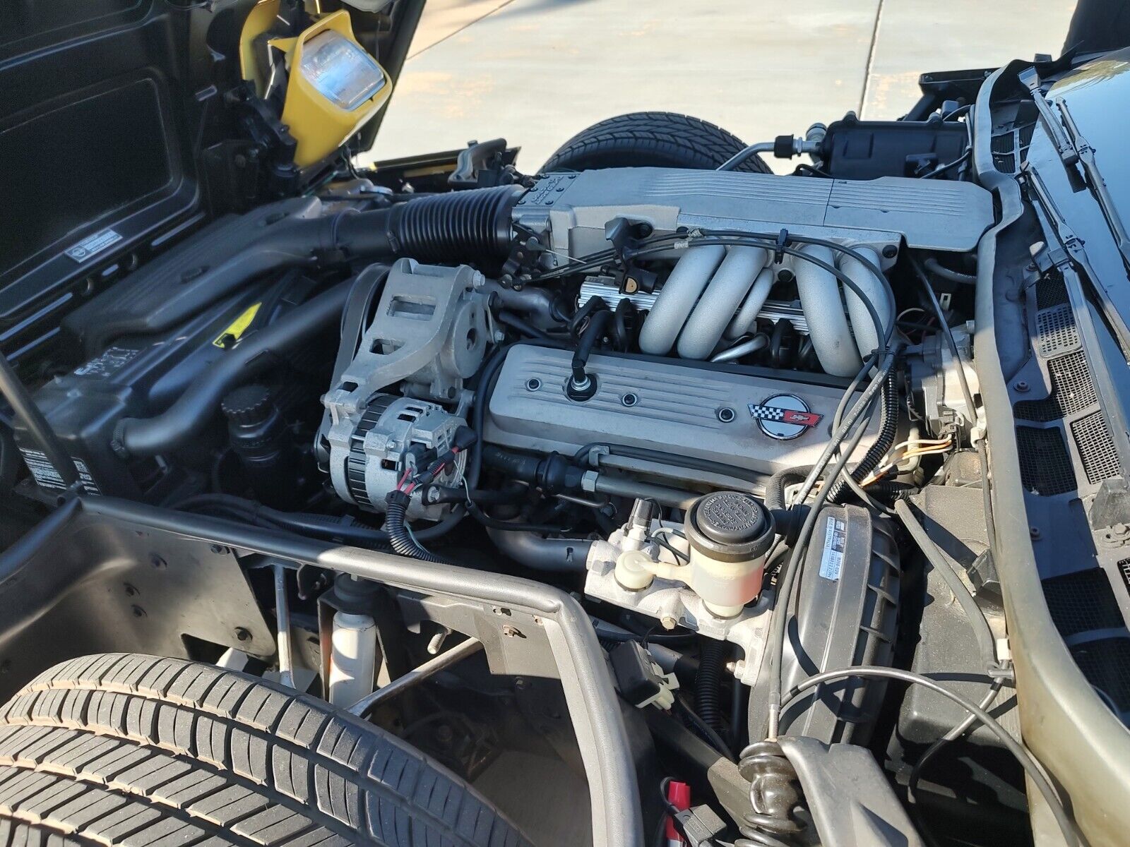 Chevrolet-Corvette-Cabriolet-1986-20