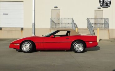 Chevrolet-Corvette-Cabriolet-1986-5