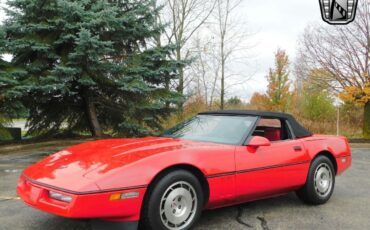 Chevrolet-Corvette-Cabriolet-1986-6