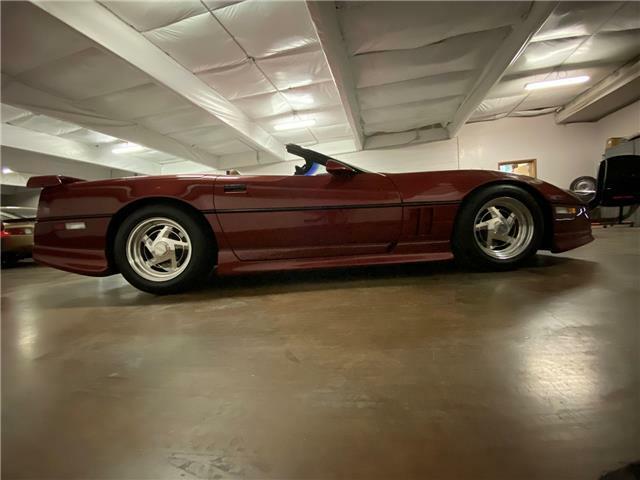 Chevrolet-Corvette-Cabriolet-1987-3