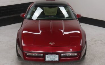 Chevrolet-Corvette-Cabriolet-1987-4