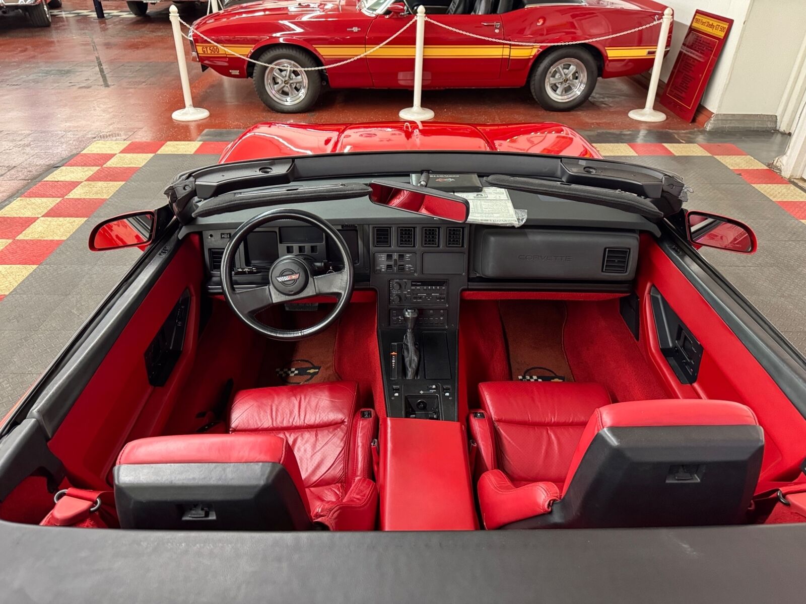 Chevrolet-Corvette-Cabriolet-1988-24