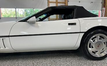 Chevrolet-Corvette-Cabriolet-1989-19