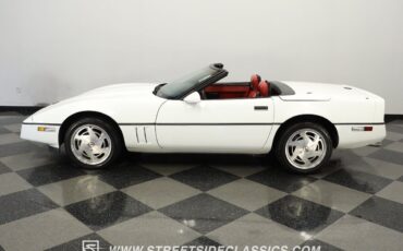 Chevrolet-Corvette-Cabriolet-1989-2