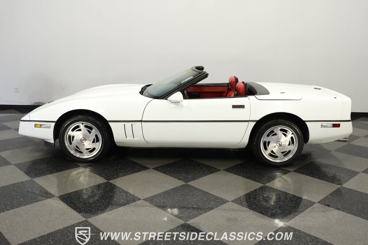 Chevrolet-Corvette-Cabriolet-1989-2