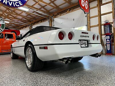 Chevrolet-Corvette-Cabriolet-1989-24