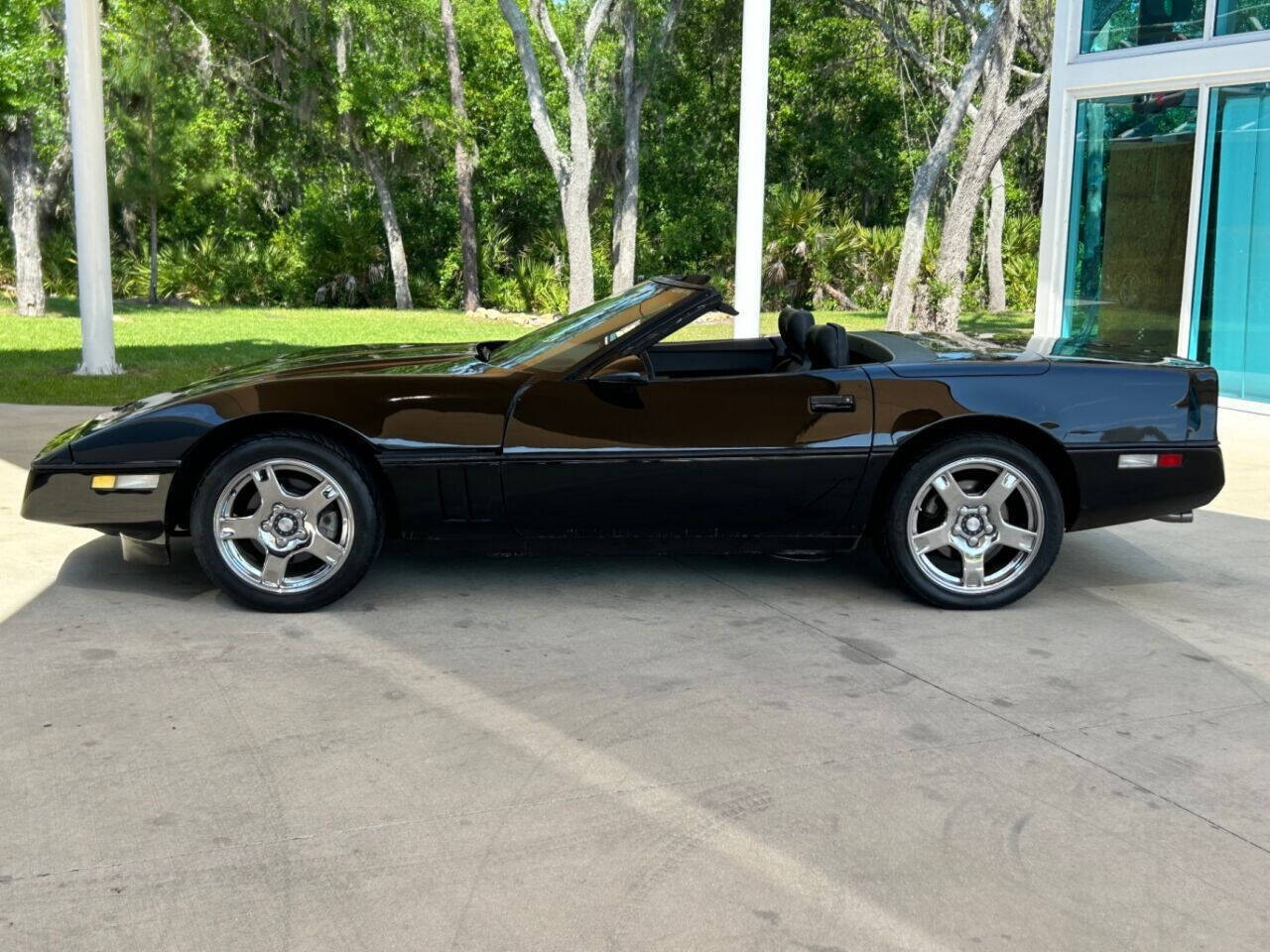 Chevrolet-Corvette-Cabriolet-1989-8