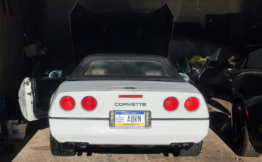 Chevrolet-Corvette-Cabriolet-1990-15