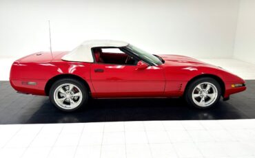 Chevrolet-Corvette-Cabriolet-1992-8