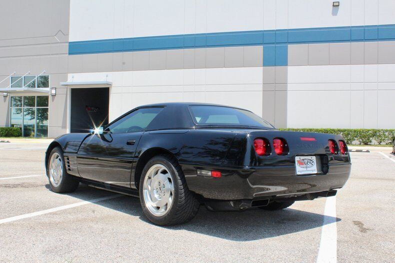 Chevrolet-Corvette-Cabriolet-1993-10