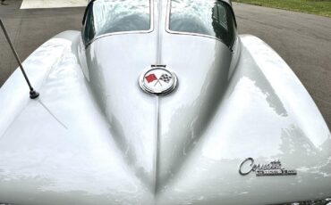 Chevrolet-Corvette-Coupe-1963-11