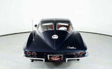 Chevrolet-Corvette-Coupe-1963-13