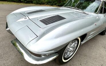 Chevrolet-Corvette-Coupe-1963-15