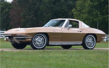 Chevrolet-Corvette-Coupe-1963-17