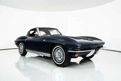 Chevrolet-Corvette-Coupe-1963-18