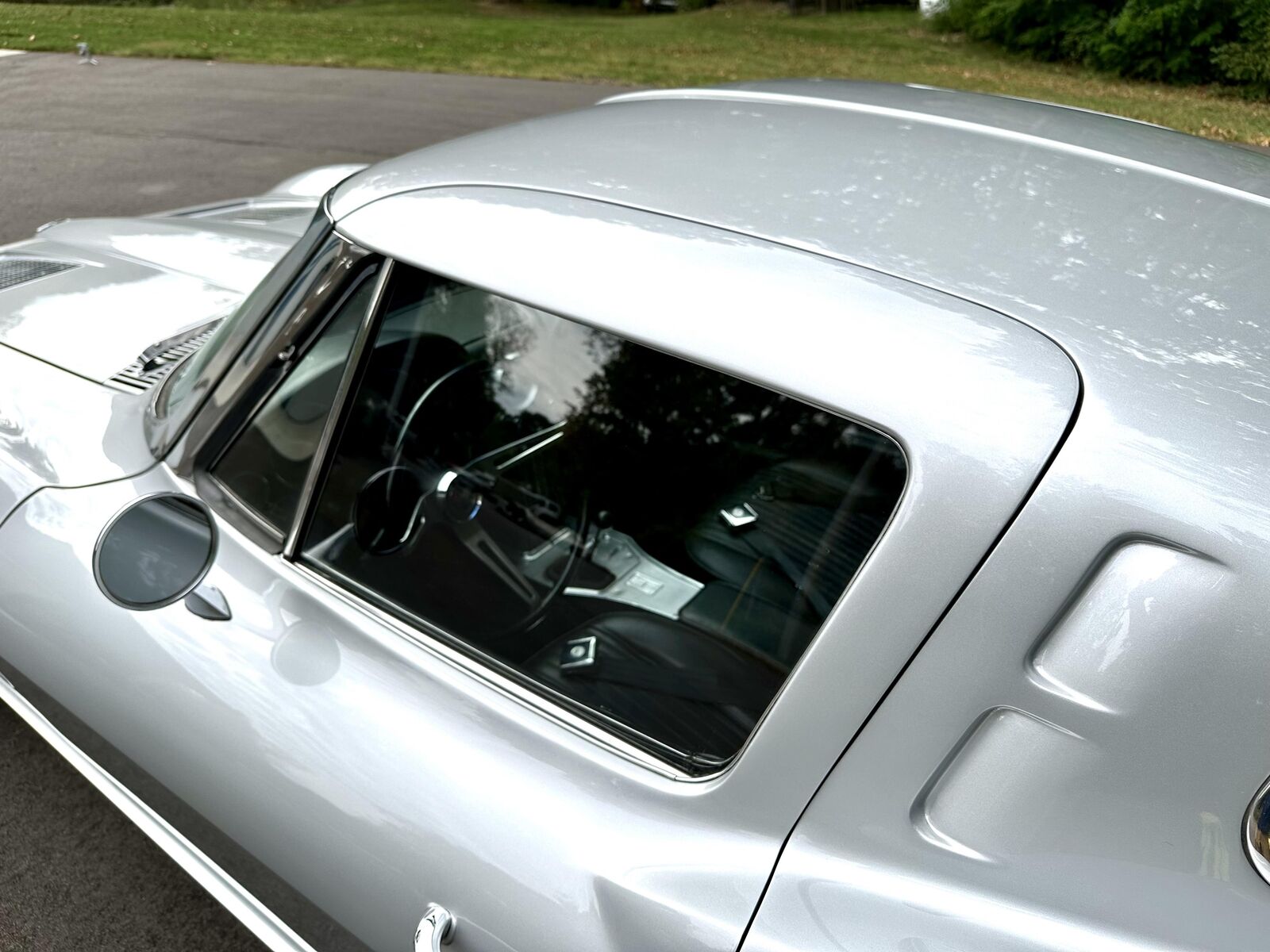 Chevrolet-Corvette-Coupe-1963-20