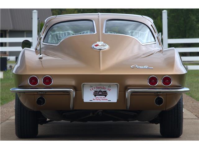 Chevrolet-Corvette-Coupe-1963-7