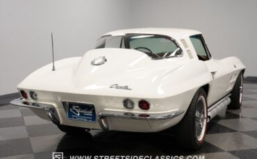 Chevrolet-Corvette-Coupe-1964-11