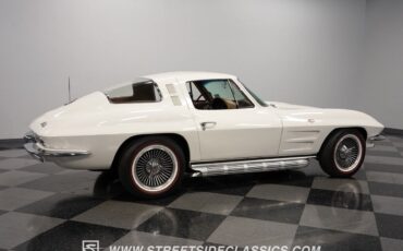 Chevrolet-Corvette-Coupe-1964-13