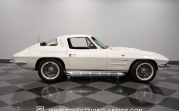 Chevrolet-Corvette-Coupe-1964-14