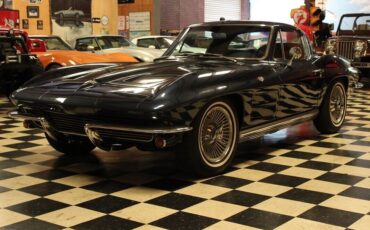 Chevrolet-Corvette-Coupe-1964-2