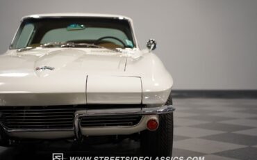 Chevrolet-Corvette-Coupe-1964-20