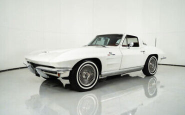 Chevrolet-Corvette-Coupe-1964-3