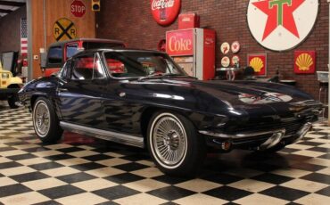 Chevrolet Corvette Coupe 1964