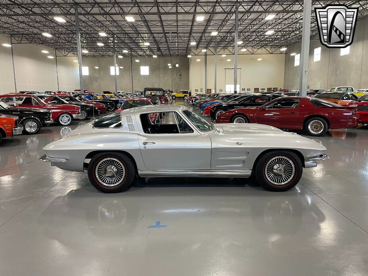 Chevrolet-Corvette-Coupe-1964-5