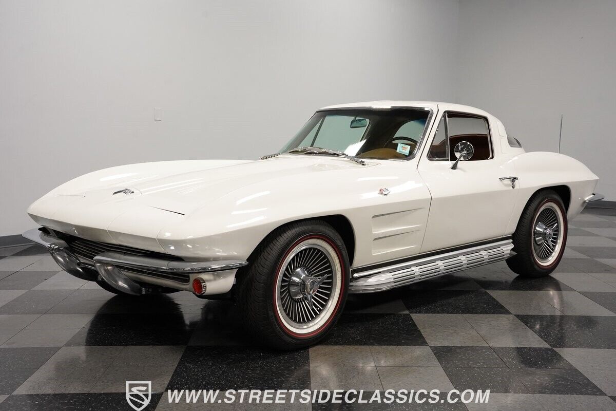 Chevrolet-Corvette-Coupe-1964-5