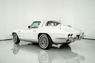 Chevrolet-Corvette-Coupe-1964-6