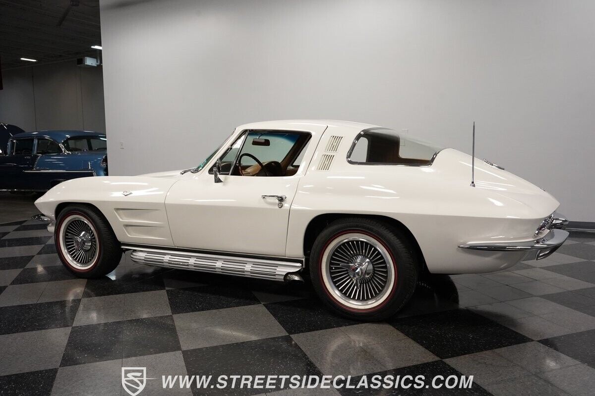 Chevrolet-Corvette-Coupe-1964-8