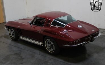 Chevrolet-Corvette-Coupe-1965-10