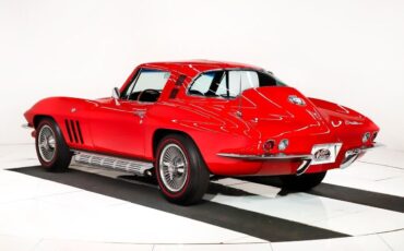 Chevrolet-Corvette-Coupe-1965-6