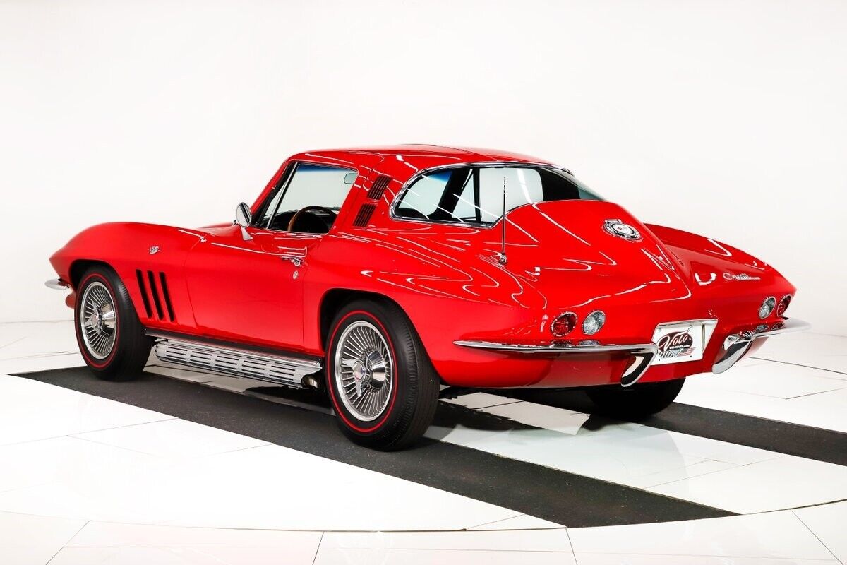 Chevrolet-Corvette-Coupe-1965-6