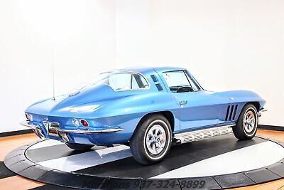 Chevrolet-Corvette-Coupe-1965-8