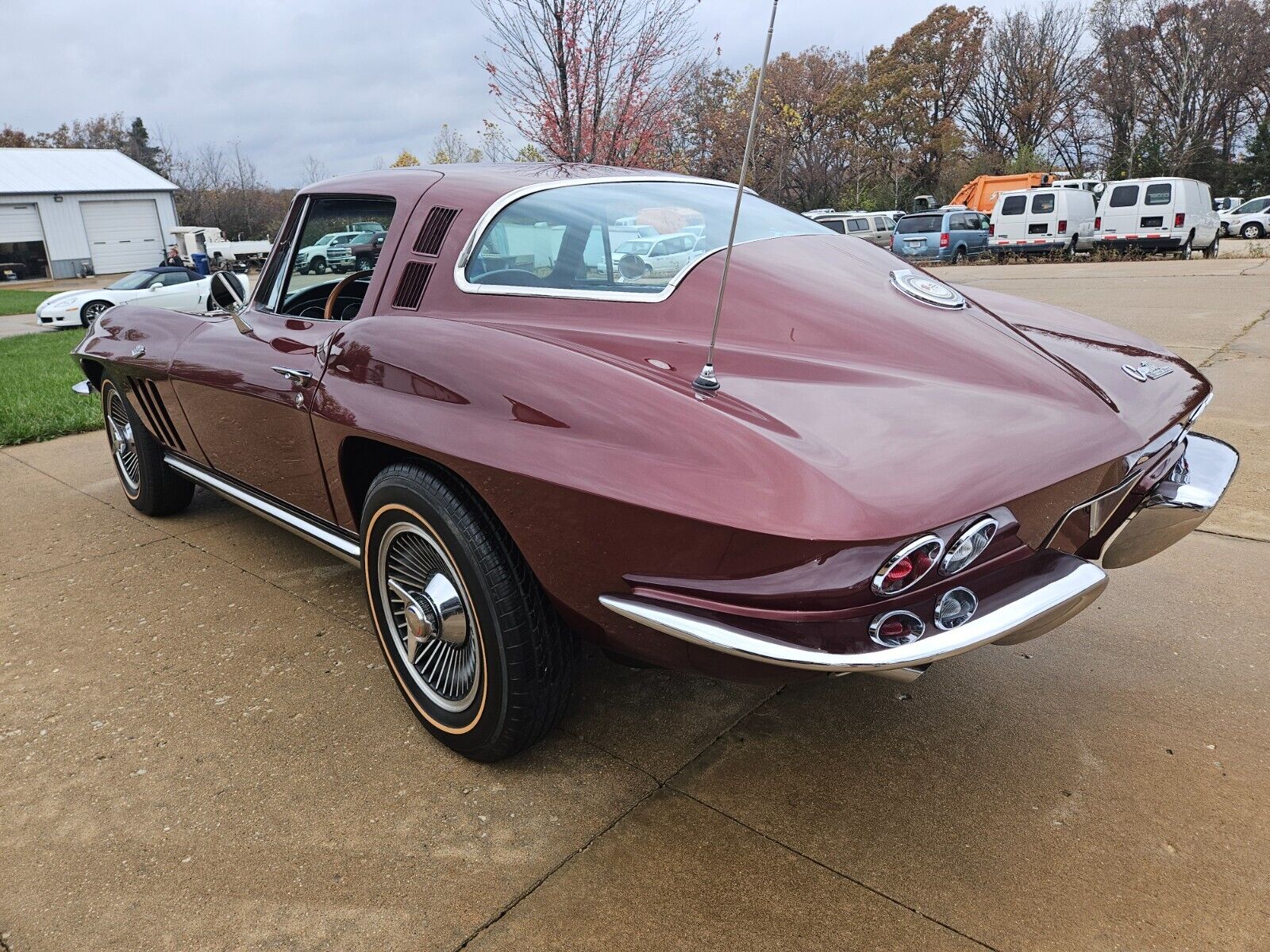 Chevrolet-Corvette-Coupe-1965-9